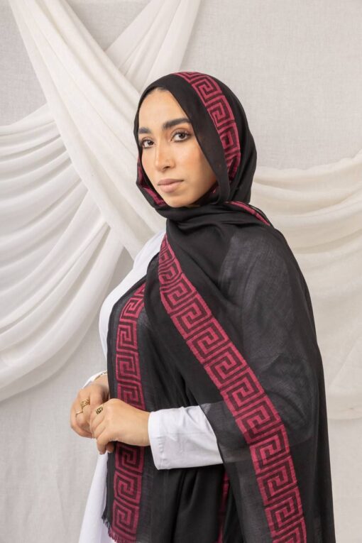 Embroidered linen scarf ✨ - Image 5